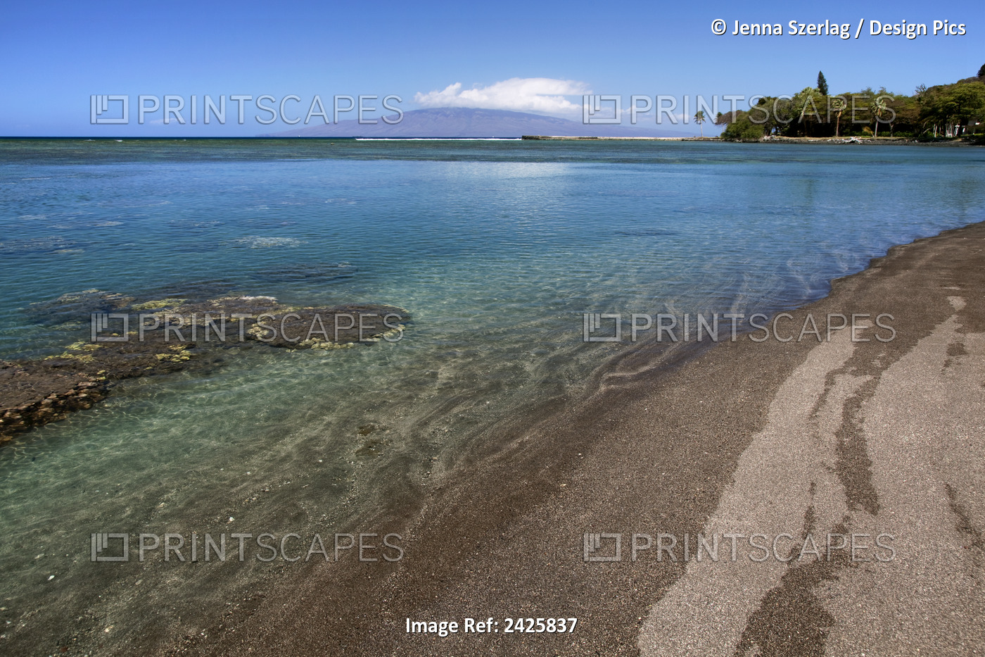 Hawaii, Maui, Olowalu, A View Of Clear Ocean Along Beach With Lanai In The ...