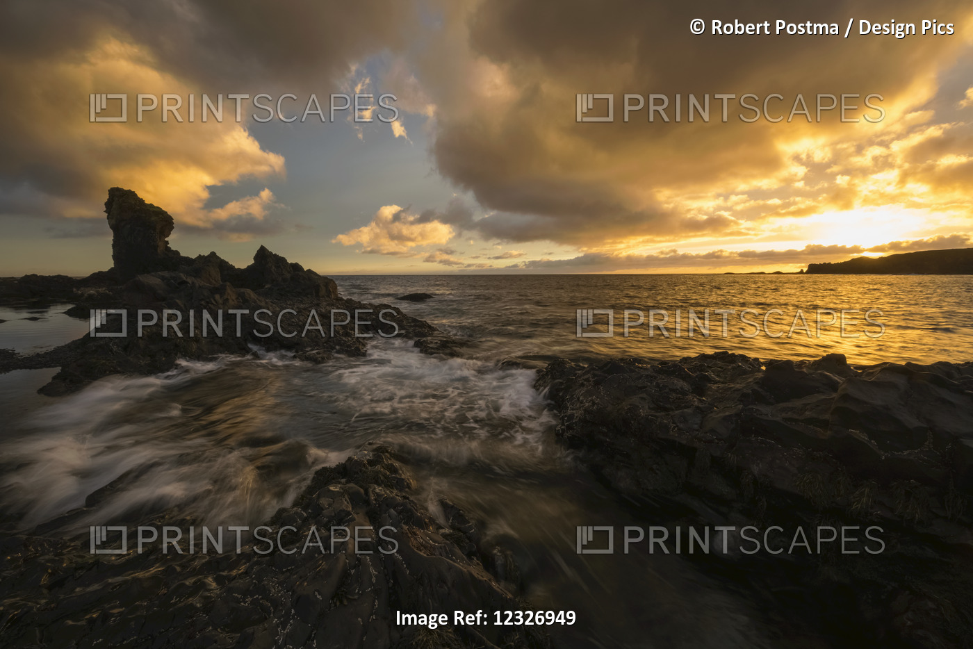 Sunset Over The Beach Called Djupalonsandur Which On The Western Tip Of The ...
